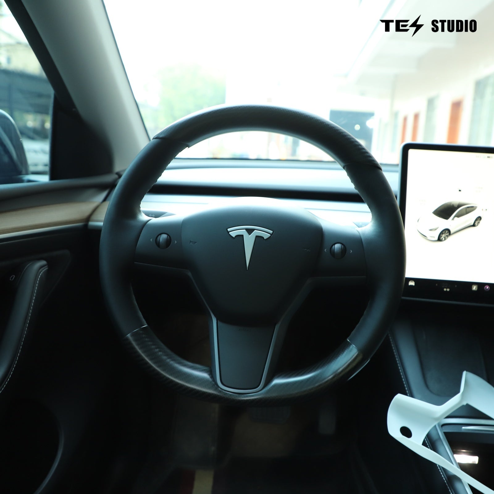 Tesla Model 3/Y Steering Wheel Covers Model 3/Y Upper/Lower Parts Steering Wheel Accessories Tesstudio® (2pcs )